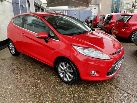 FORD FIESTA 1.3 Zetec 