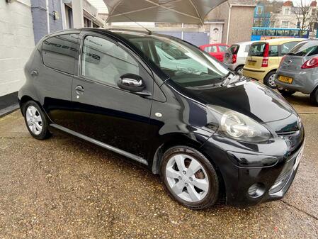 TOYOTA AYGO 1.0 VVT-i Move 