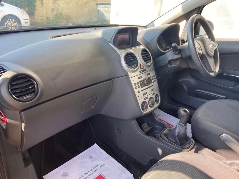 VAUXHALL CORSA