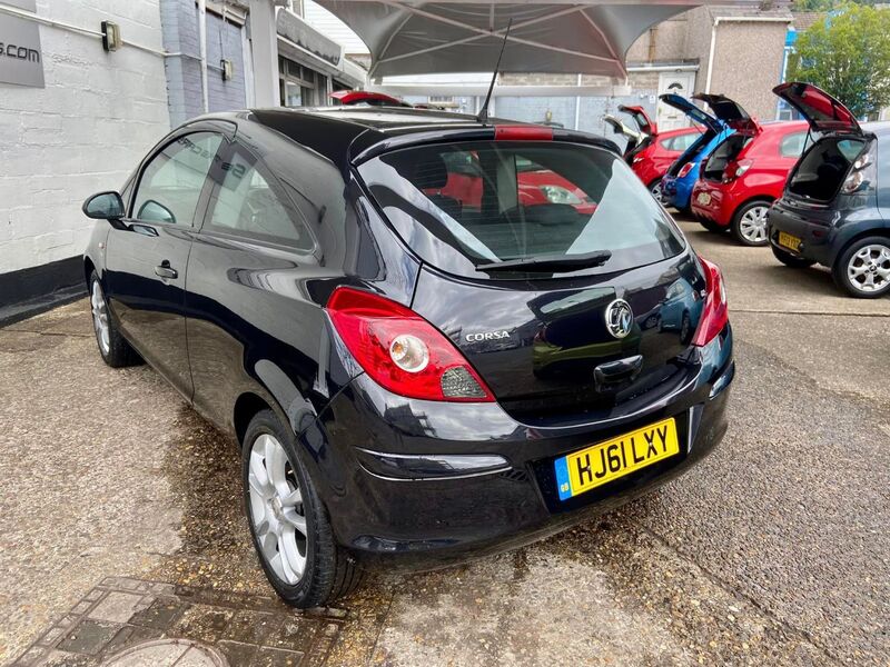 VAUXHALL CORSA