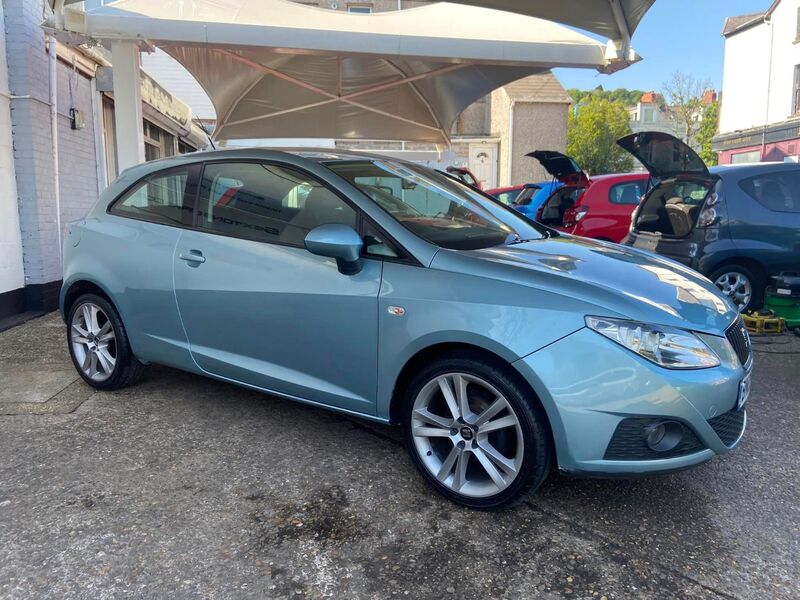 SEAT IBIZA