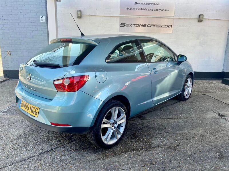 SEAT IBIZA