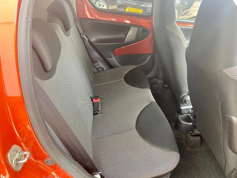 TOYOTA AYGO