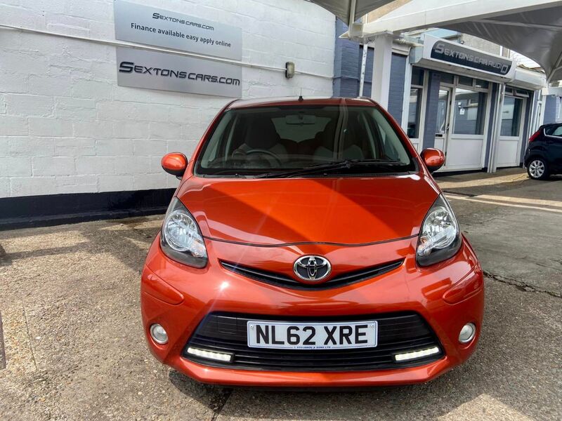 TOYOTA AYGO