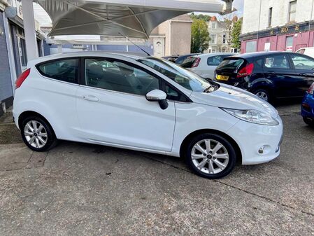 FORD FIESTA ZETEC