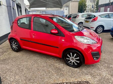 PEUGEOT 107 ACTIVE