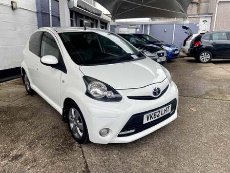 TOYOTA AYGO VVT-I FIRE