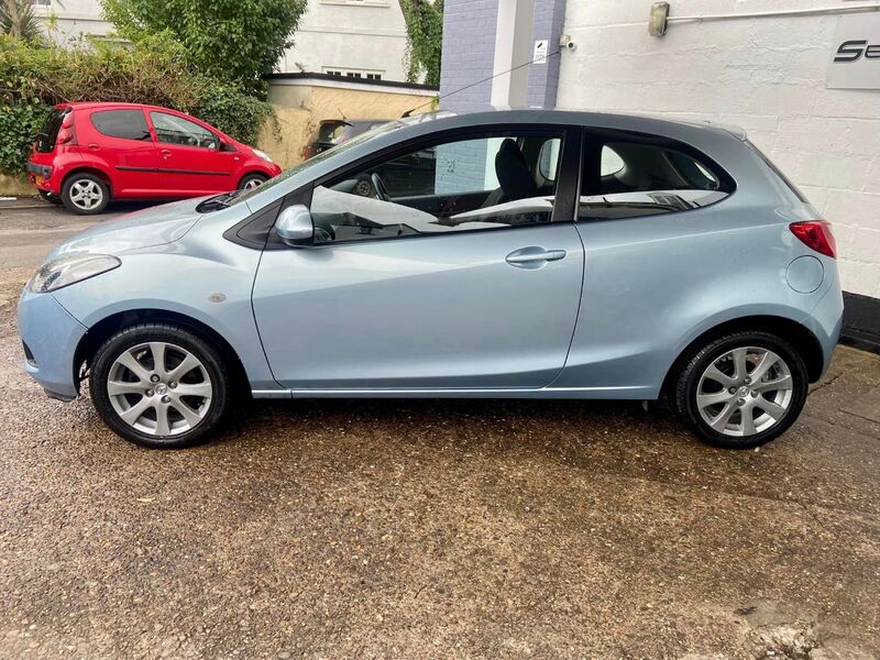 MAZDA MAZDA2