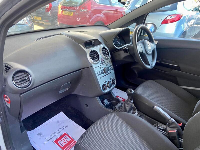 VAUXHALL CORSA