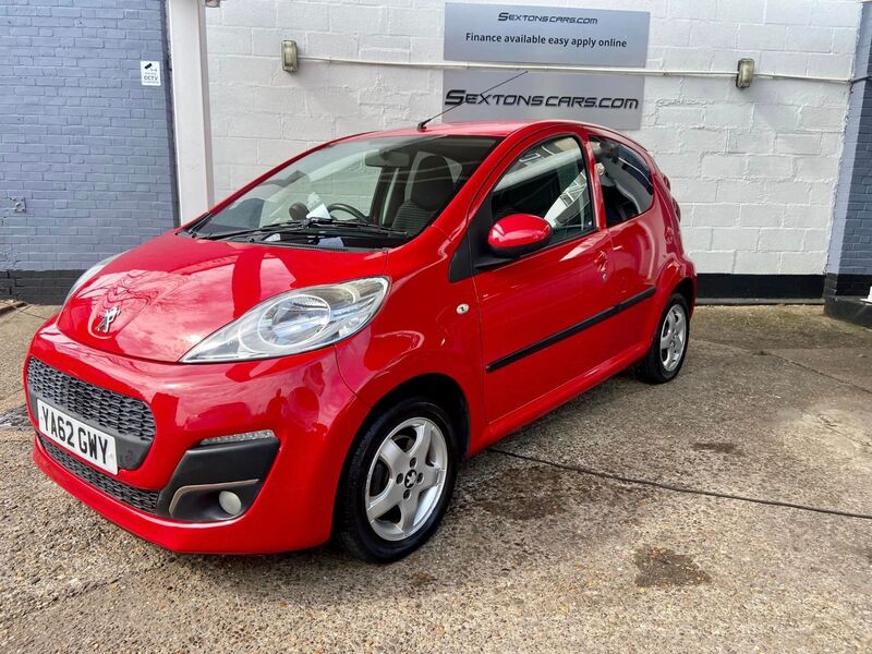 PEUGEOT 107