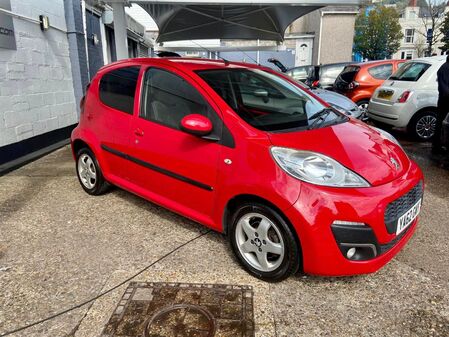 PEUGEOT 107 ALLURE