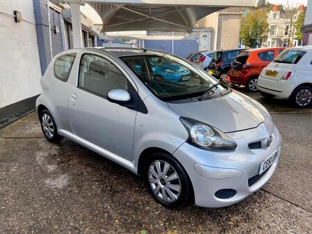 TOYOTA AYGO 1.0 VVT-i Ice